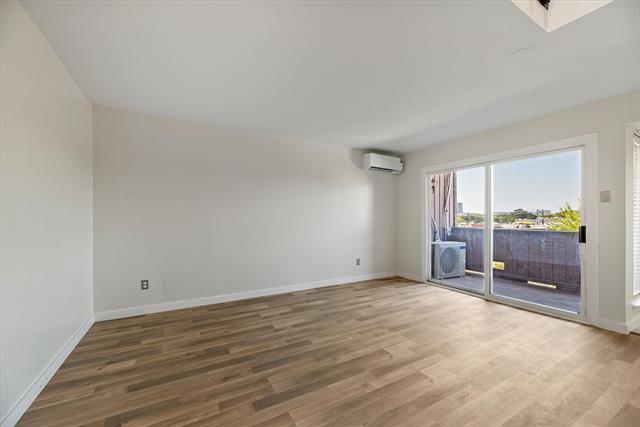 Foto del edificio - 2627 Douglas Ave