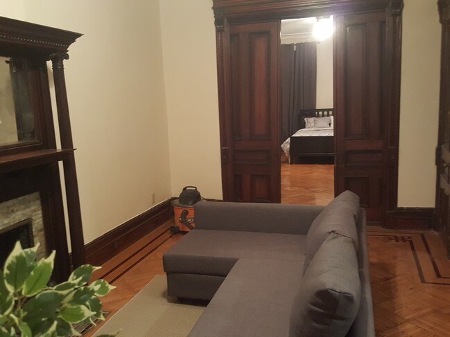 Foto del edificio - 240 MacDonough St