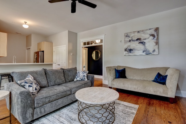 Photo - 715 N 4th St Apartment