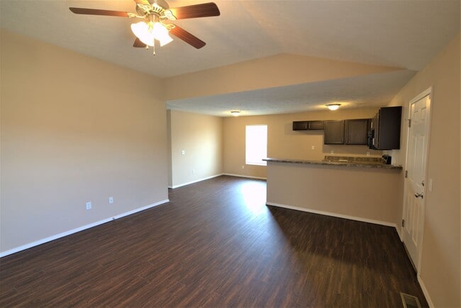 Foto del edificio - 3 Bedroom, 2 Bathroom in Nixa!