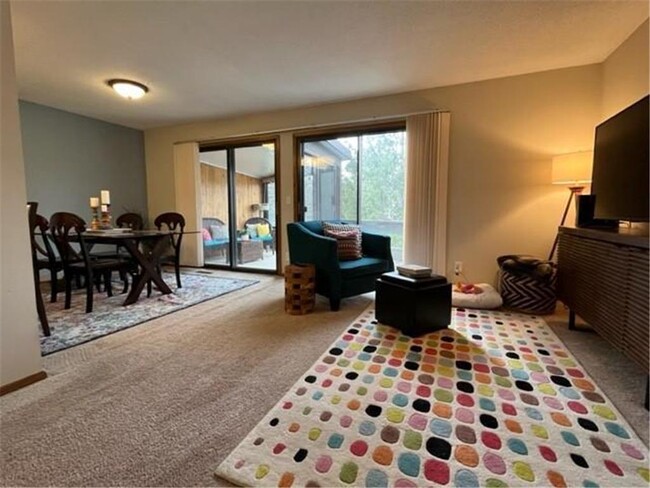 Building Photo - 4514 Quantico Ln N