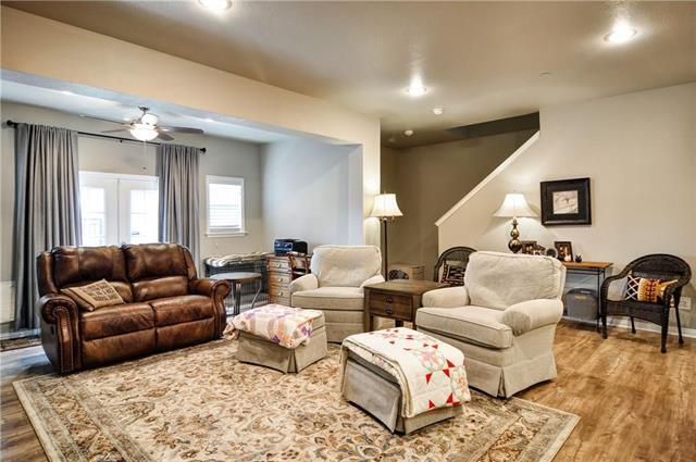 Foto del edificio - 5941 Lost Valley Dr