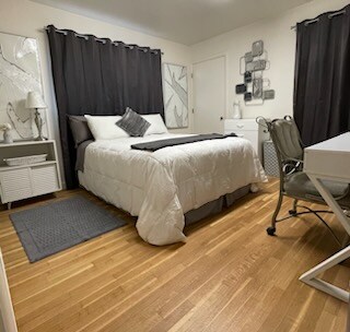 Foto principal - 5899 S Broadway