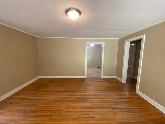 Building Photo - 4561 Raleigh Millington Rd