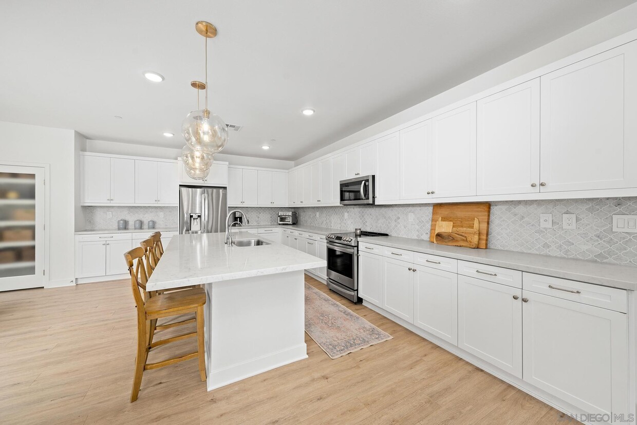Foto principal - 8850 Weston Rd