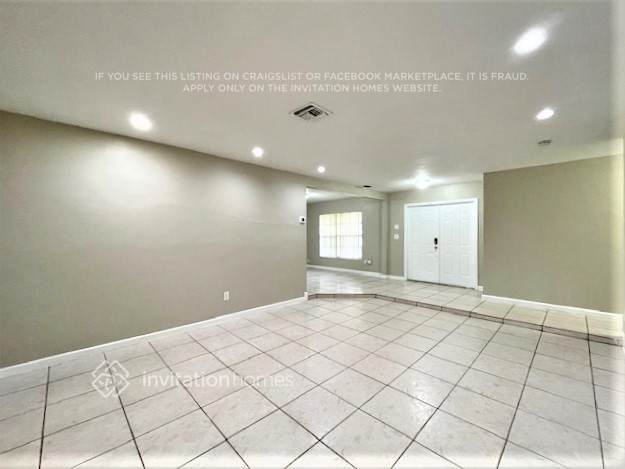 Foto del edificio - 8800 SW 182nd Terrace