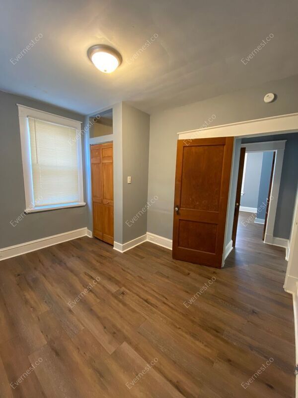 Foto del edificio - 2105 Halifax Ave