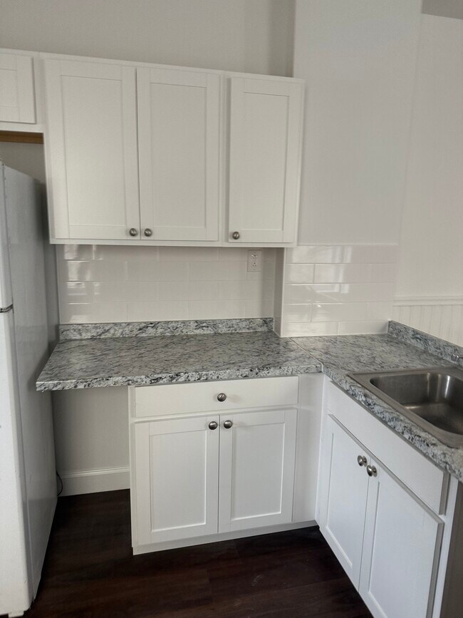 Foto del edificio - 2145 N Van Pelt St