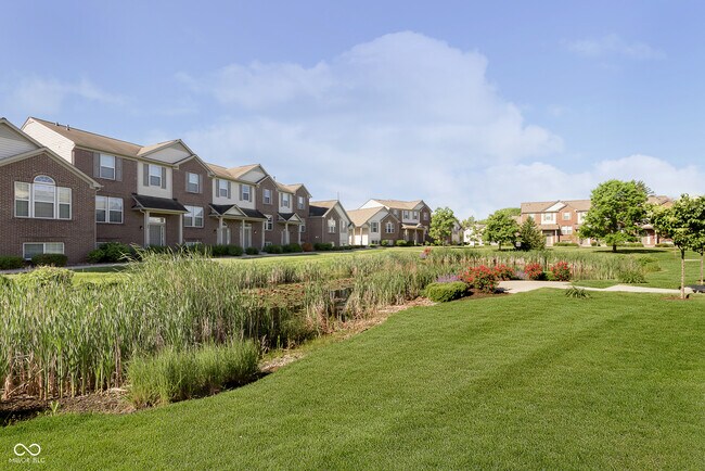 Foto del edificio - 8333 Clayhurst Dr