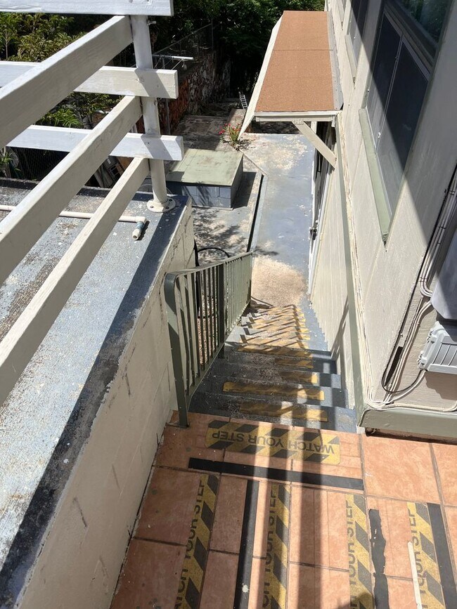 Foto del edificio - 1732 Gulick Avenue
