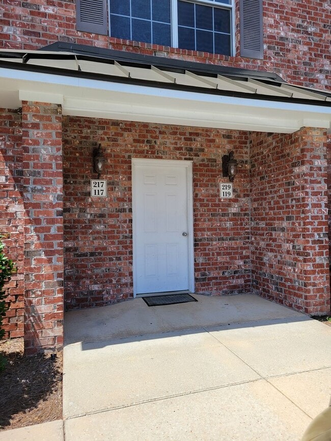 Building Photo - 3 Bedroom condo located in Ocean Springs