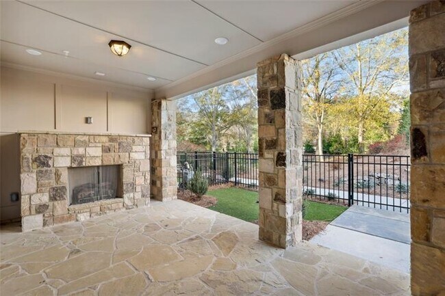 Foto del edificio - 410 Townly Ct