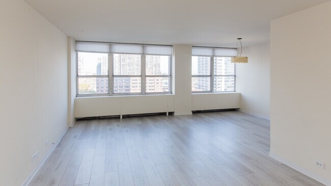 Building Photo - 655 W Irving Park Rd
