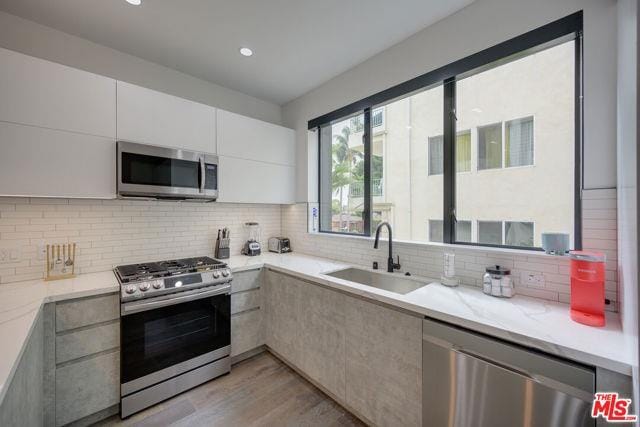 Foto principal - 4422 Riley Dr