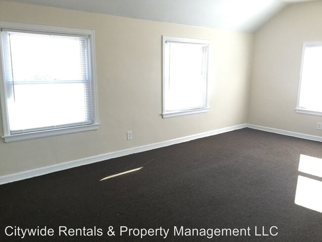 Foto del edificio - 5429 N Bethmaur Ln