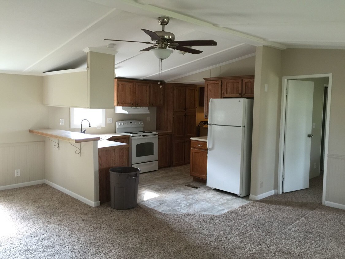 2567 500 E, Mahomet, IL 61853 House Rental in Mahomet, IL