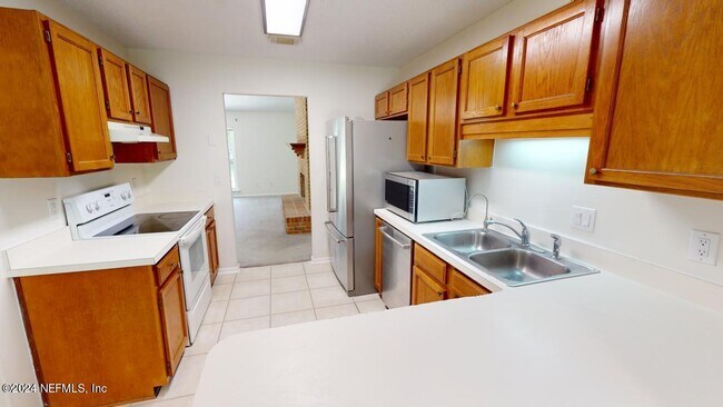 Building Photo - 1837 Rambling Ridge Ln