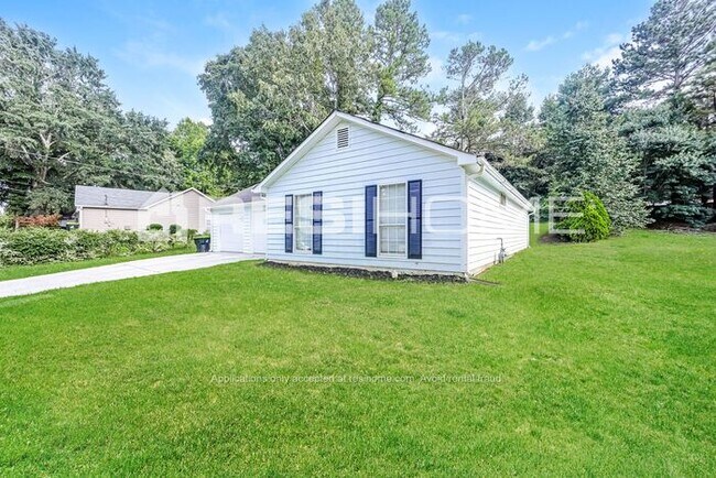 Foto del edificio - 525 Bradley Ct