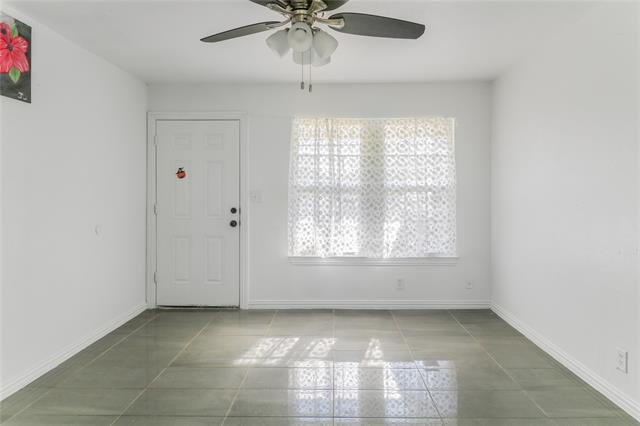 Foto del edificio - 4221 Richardson St