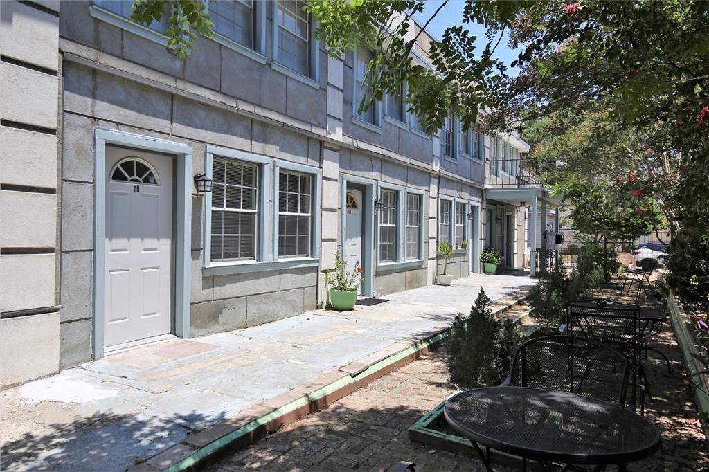 410 Anita St Unit 1D, Houston, TX 77006 Condo for Rent in Houston, TX