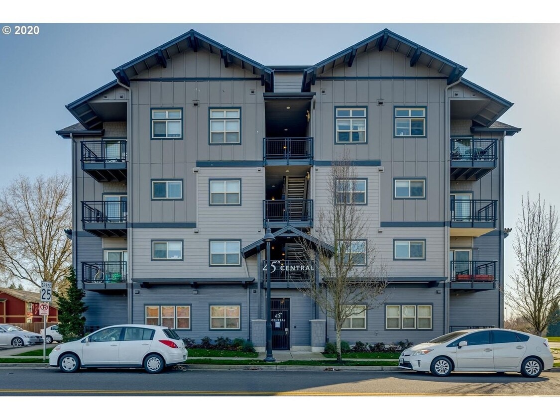 45 Central Unit - 2 Bedrooms, 2 baths, 988 Sq. Ft. - 45 Central Unit - 2 Bedrooms, 2 baths, 988 Sq. Ft.