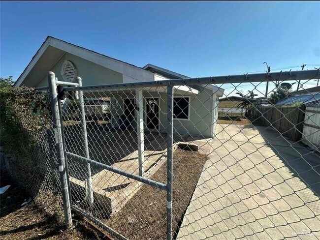 Foto del edificio - 10 Apache Dr