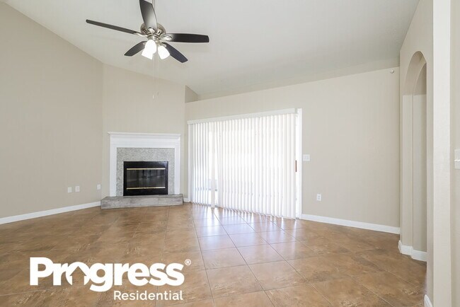 Foto del edificio - 593 Willet Cir