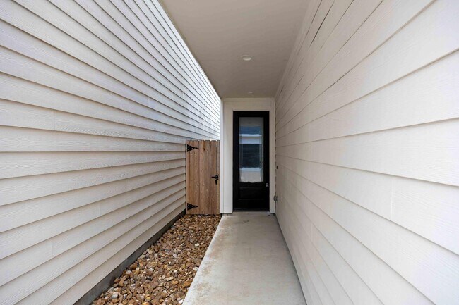 Photo - 6117 Campo Vista Dr House