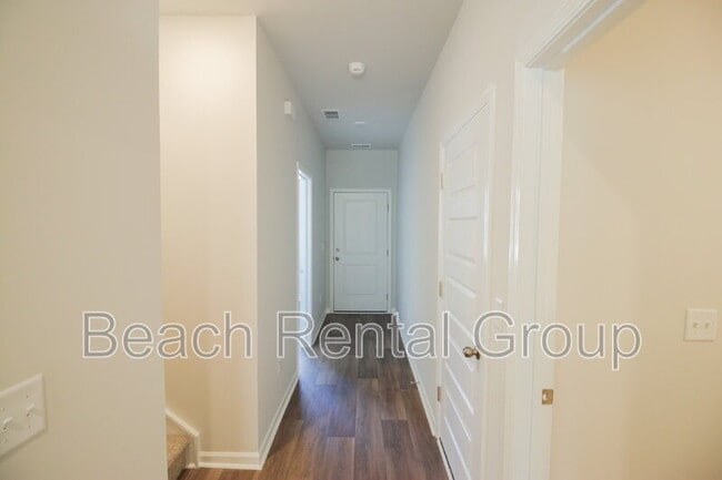 Foto del edificio - 1382 Speedway St