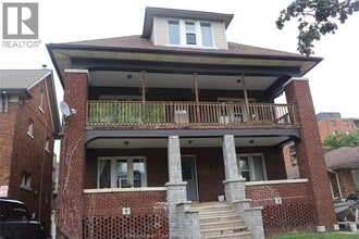 Building Photo - 224 CALIFORNIA 5