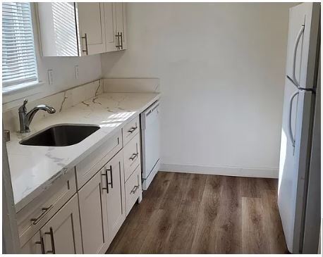 Foto del edificio - 7360 25th Ave