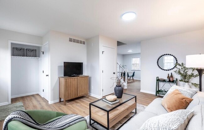 Foto del edificio - 951 Villa View Ct