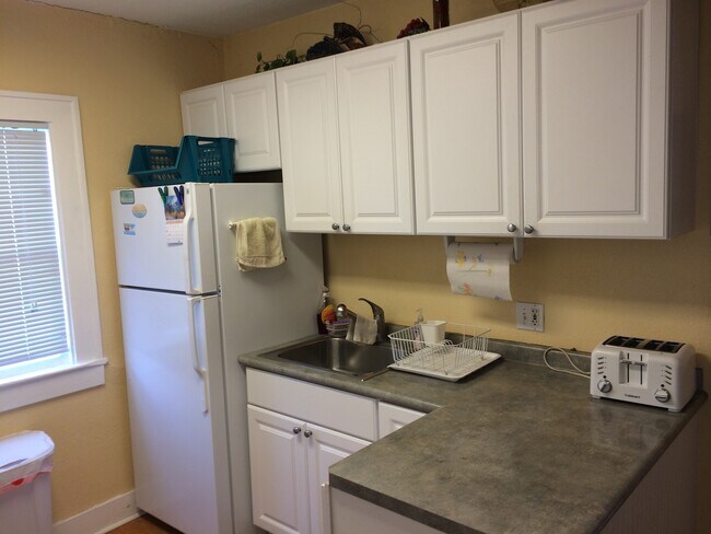 Foto del edificio - West First Duplex