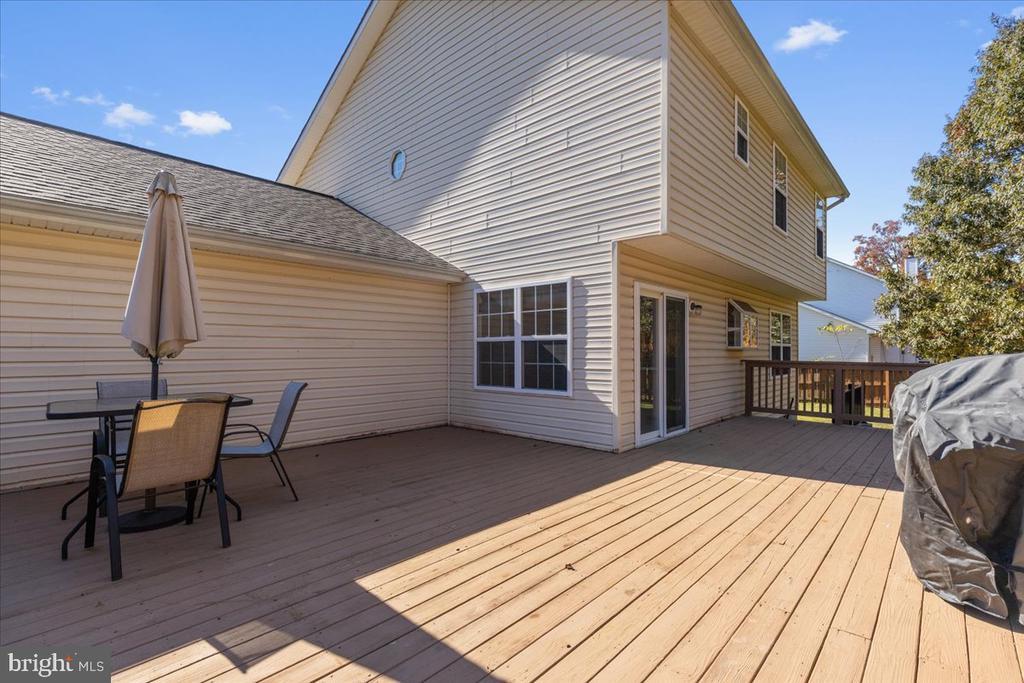 Foto principal - 710 Miriam Ln