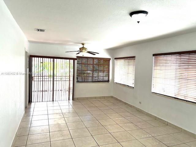 Building Photo - 500 SW 51st Ave
