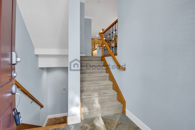 Building Photo - 508 Solomon Ter