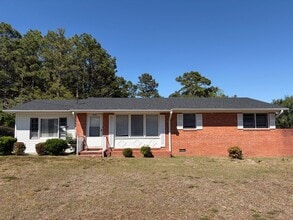 Building Photo - 3120 Phillies Cir