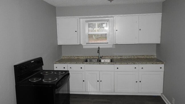 Foto del edificio - 2222 S Arlington Ave