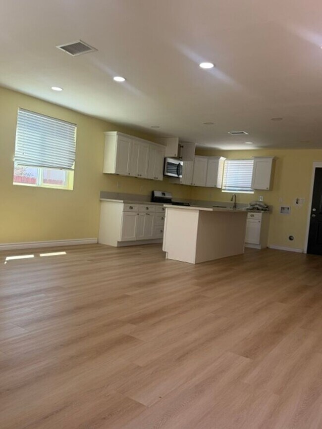 Foto del edificio - 1234 E Esther St