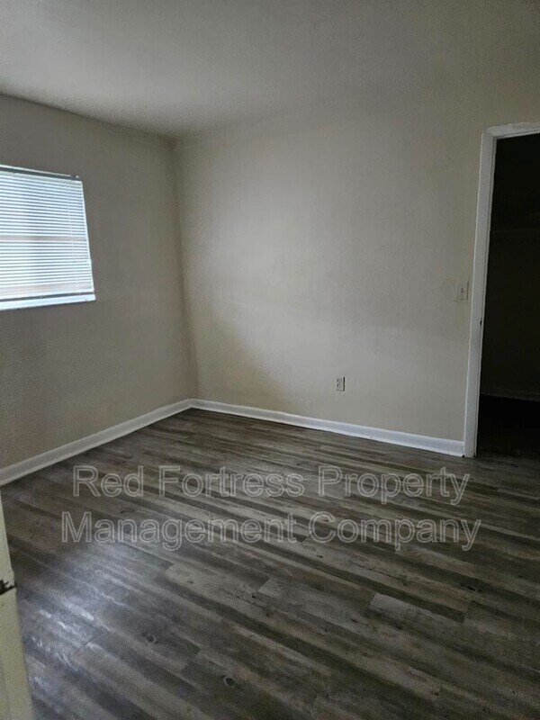 Photo - 5812 Algiers St Apartment