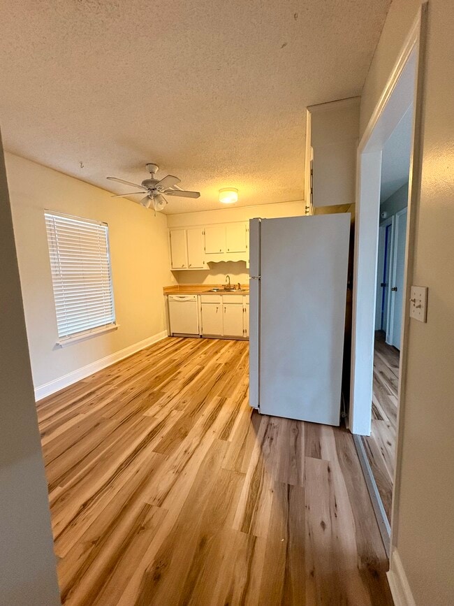 Building Photo - 101 Lael Ct