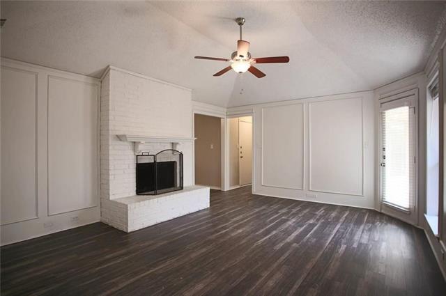 Foto del edificio - 2118 Falcon Ridge Dr