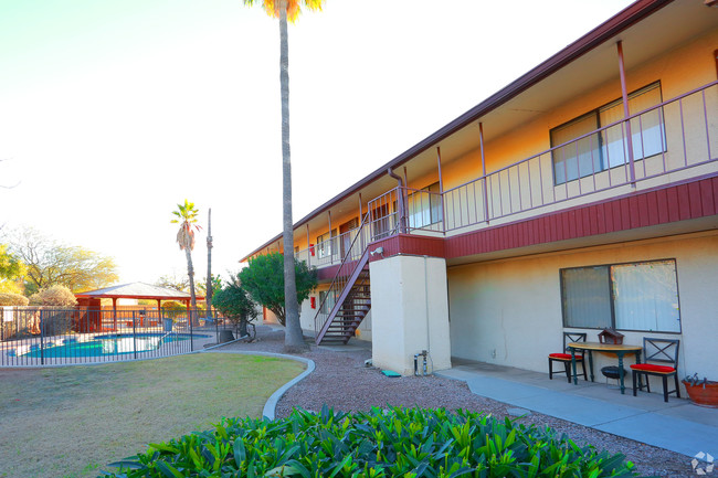 Building Photo - Northpoint Apartments