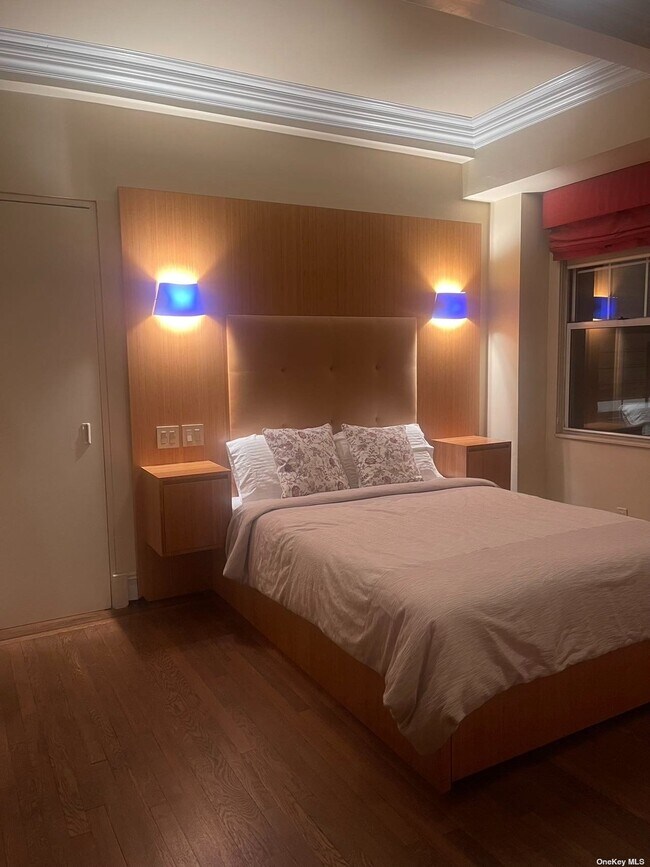 Building Photo - 73-37 Austin St