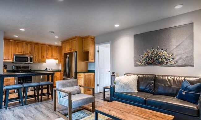 Living room, breakfast bar, kitchen - 2025 Canyons Resort Dr