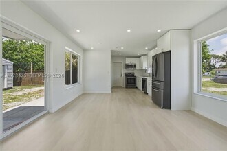 Building Photo - 20440 NW 20th Ave
