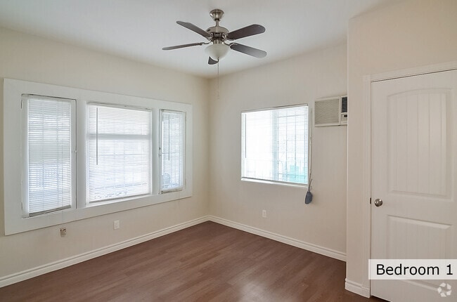 Building Photo - 1234 W 37th Dr