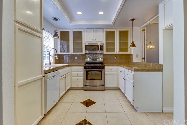 Building Photo - 28081 Hastings