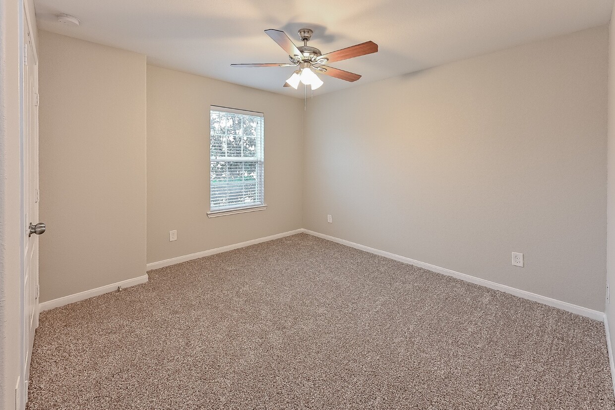 Foto del edificio - 9119 Newcroft Ct