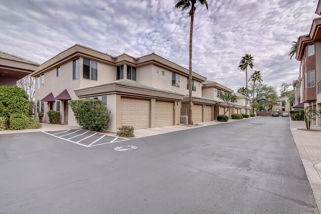 Building Photo - 4343 N. 21st Street Phoenix